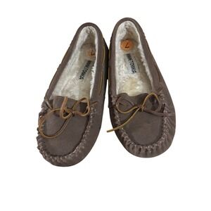 Minnetonka Cally Womens Brown Suede Faux Fur Lined Moccasin Slippers Size 7
